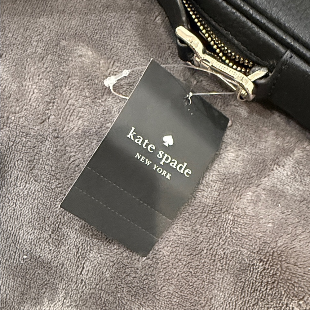 Kate Spade Black and Cream Crossbody Set - Picture 2 of 3
